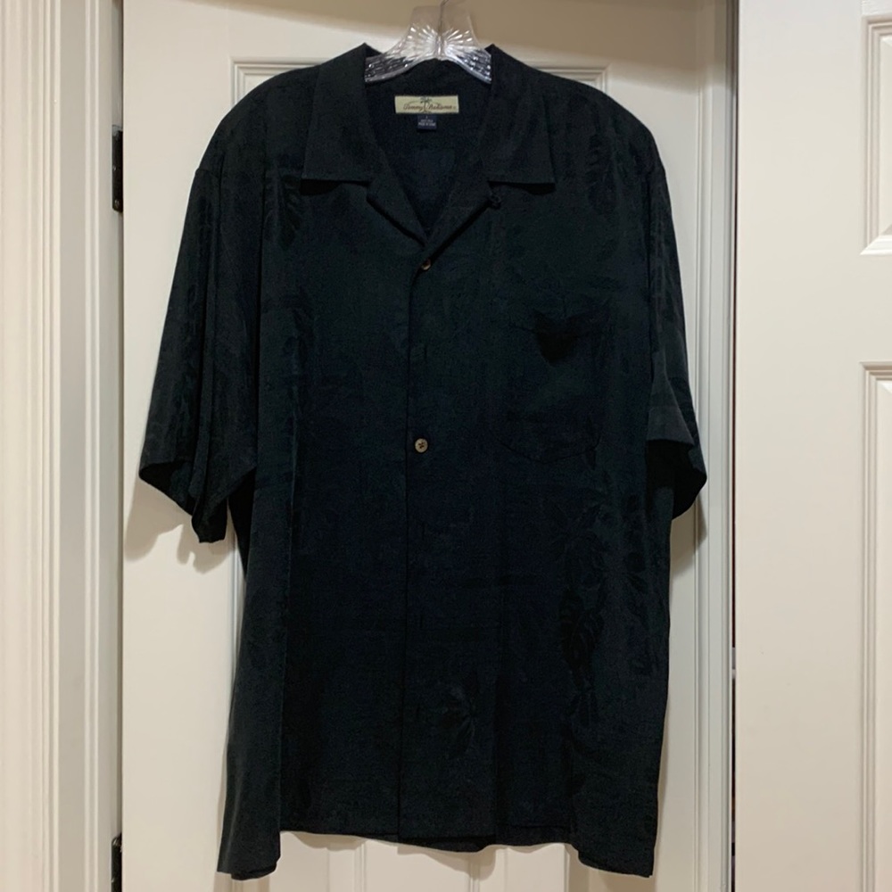 Tommy Bahama Gaba Yaara style Short Sleeve